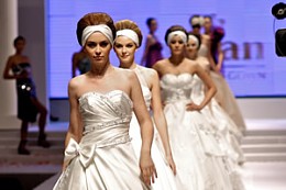 ЇϺ鲩ϵćH鼆Yrаl